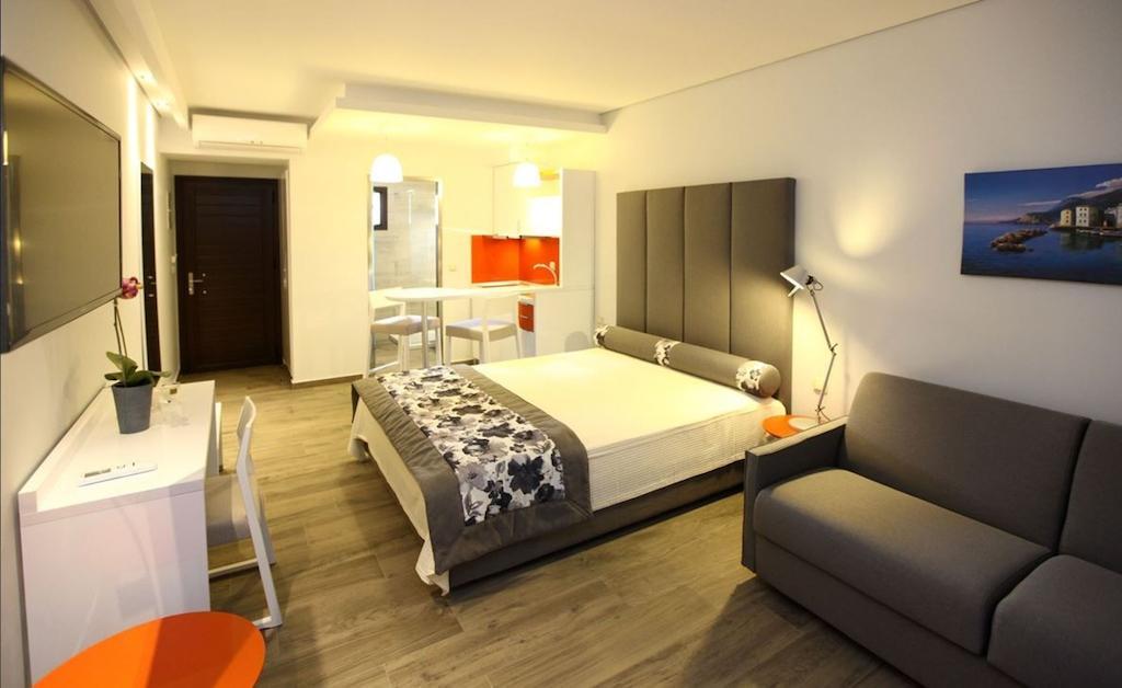 Mary'S Luxury Apartment Chrysi Ammoudia Bilik gambar