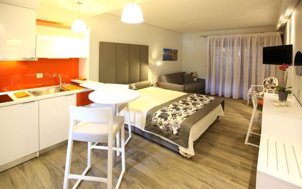 Mary'S Luxury Apartment Chrysi Ammoudia Bilik gambar